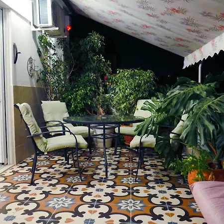 דירה Big Balcony *